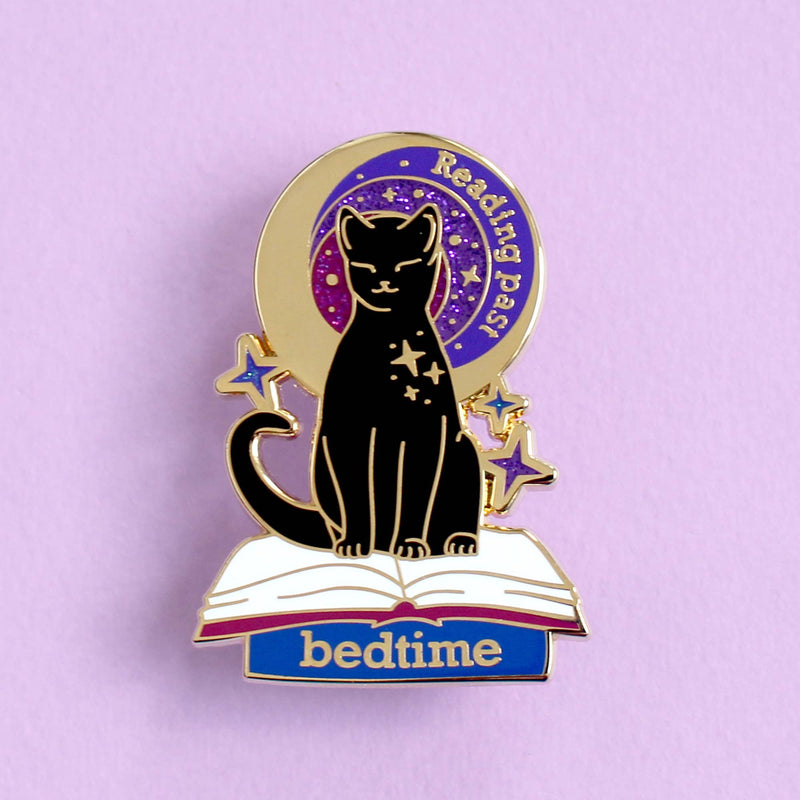 Pin’s Chat noir "Lecture après le coucher" - Collection Book Cat