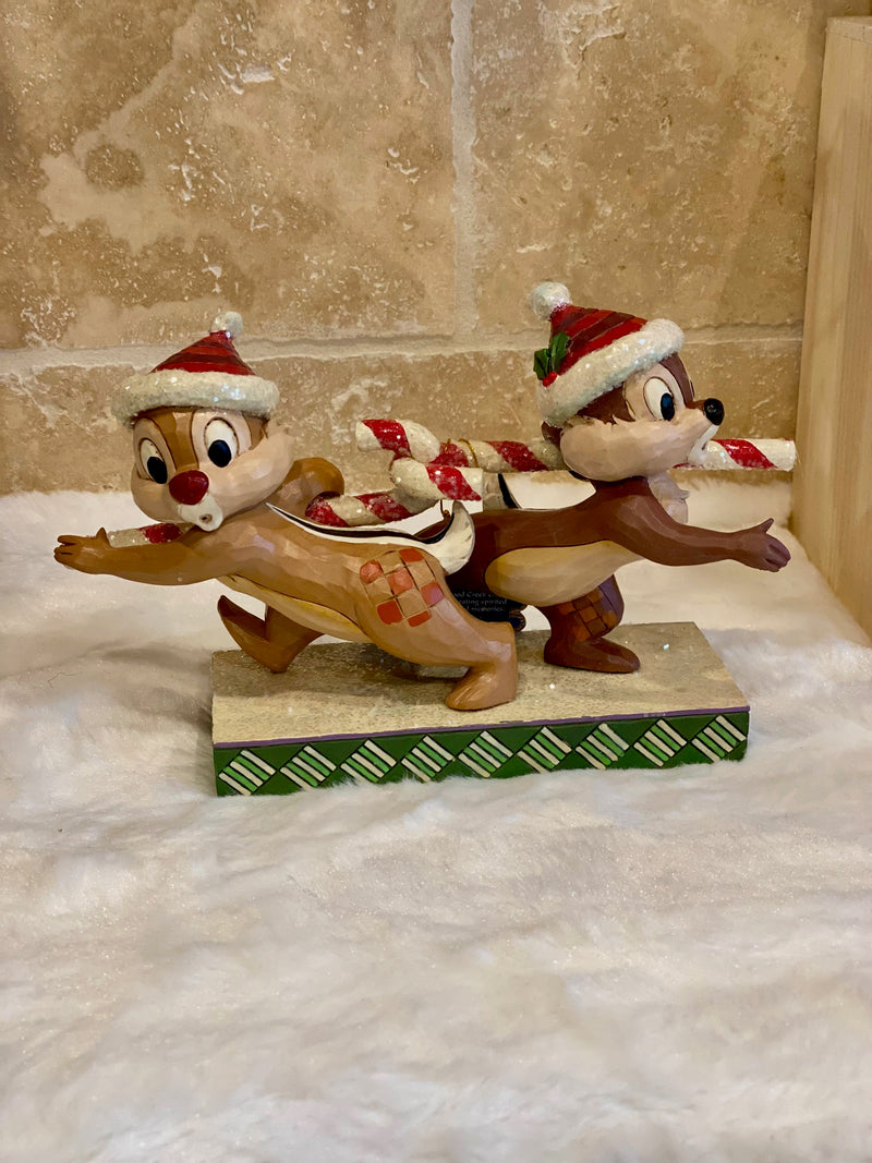 Figurine Disney Traditions – Tic et Tac de Noël avec Sucreries