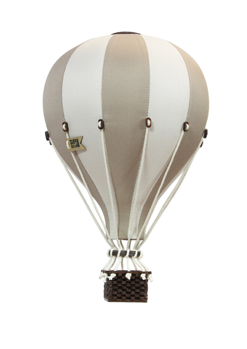 Montgolfière en tissu décorative à suspendre, de couleur beige et blanche, petit modele