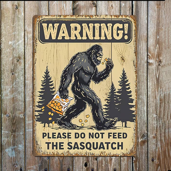 Panneau Métallique Avertissement Sasquatch - Drôle de Bigfoot