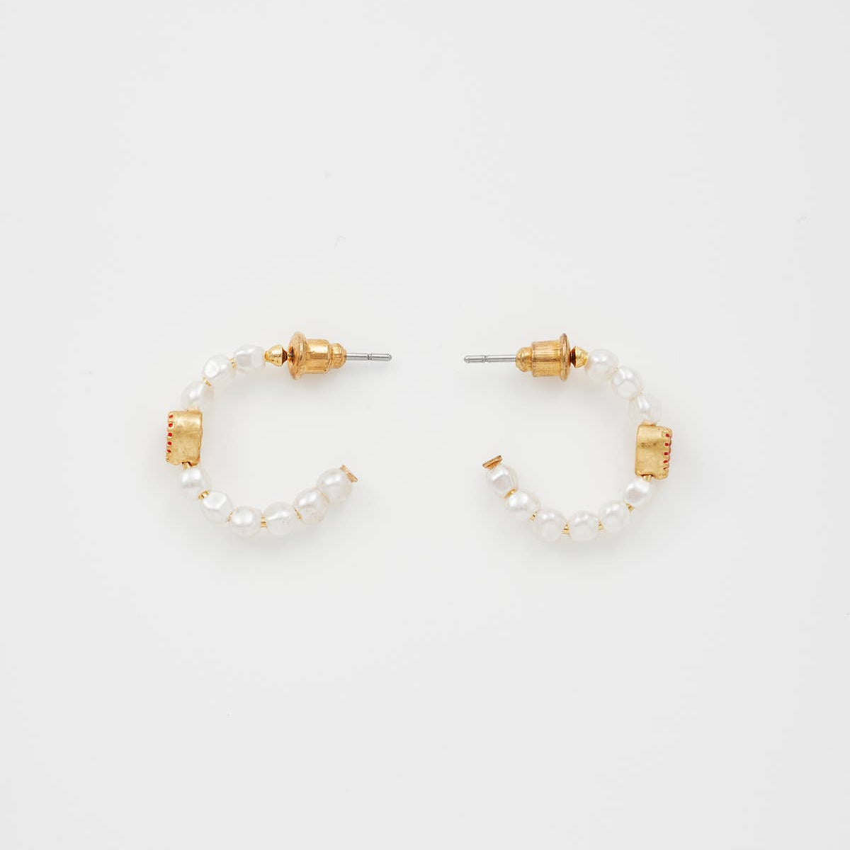 Boucles d’Oreilles Créoles Coeur et perles – Fable England