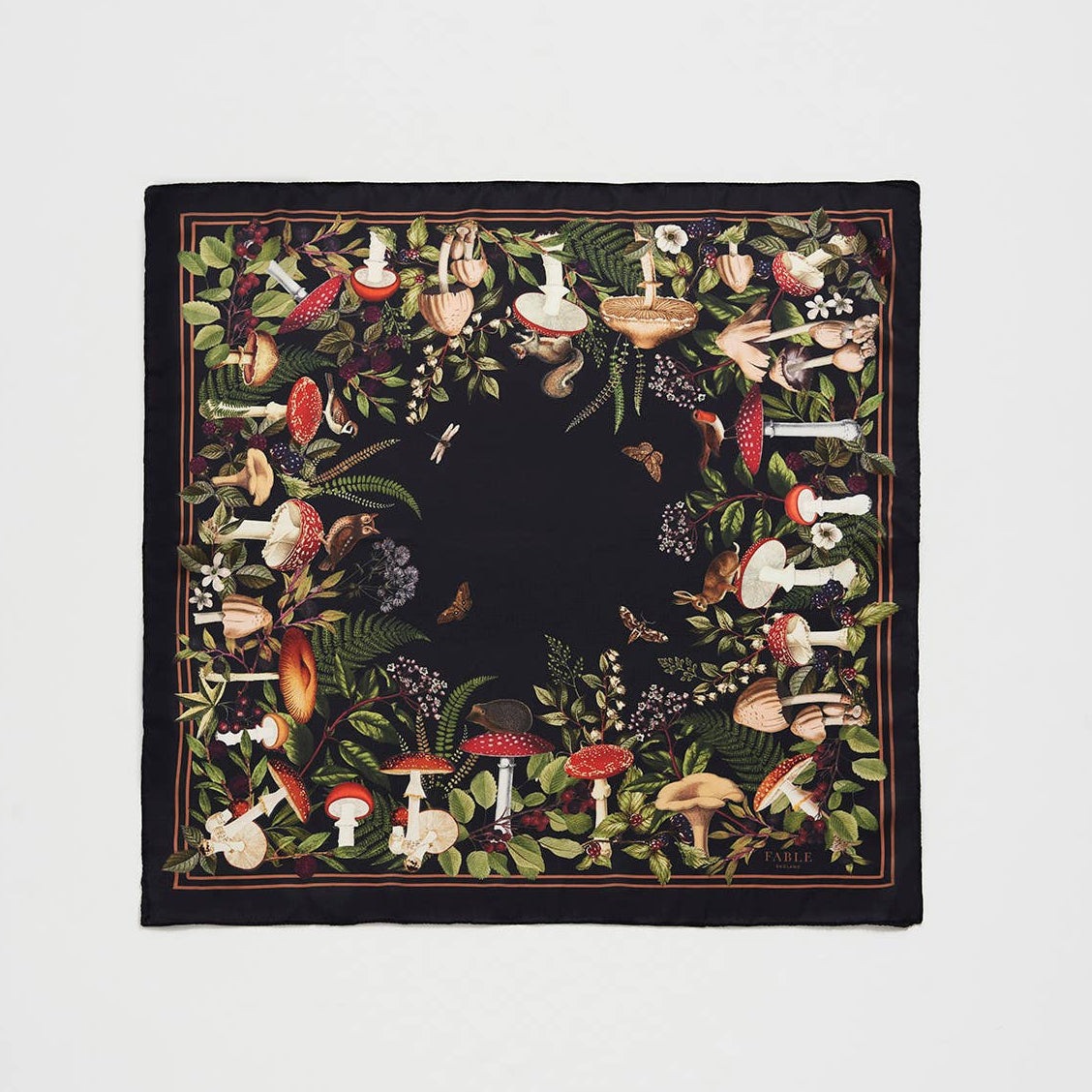 Petit foulard carré Orla Champignons noir - Fable England