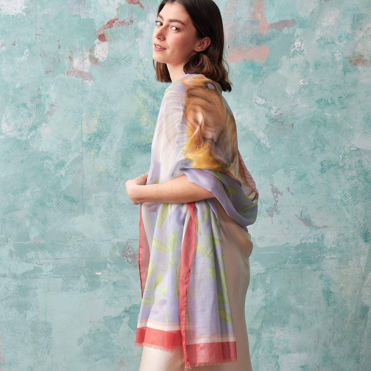 Écharpe légère bleue - Portrait de Carlin - Fable England