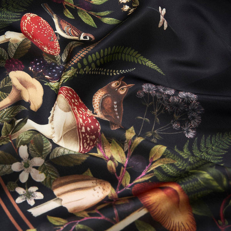 Petit foulard carré Orla Champignons noir - Fable England