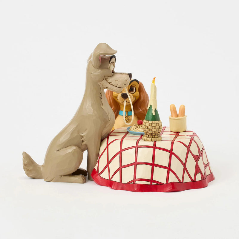 Figurine Disney Traditions La Belle et le Clochard – Dîner spaghetti – Jim Shore