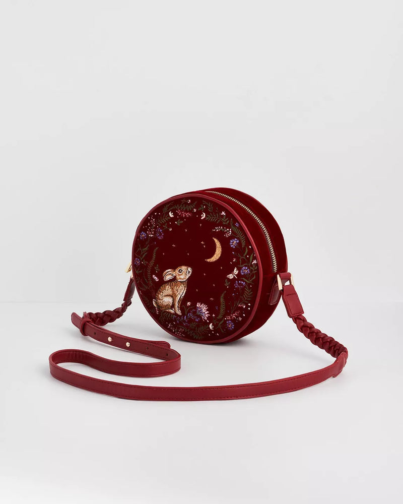 Sac bandoulière rouge Fable England – Lapin brodé & fleurs