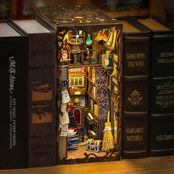 Book Nook Pharmacie magique – Serre-livre à assembler avec LED