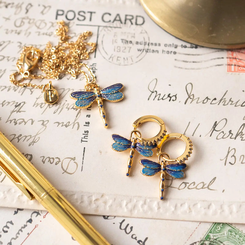 Boucles d’oreilles Fable England – Libellule bleue en émail et plaqué or