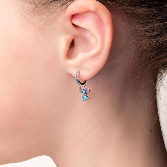 Boucles d’Oreilles Disney Stitch Bleues en Argent Massif – Demi-Créoles Émaillées