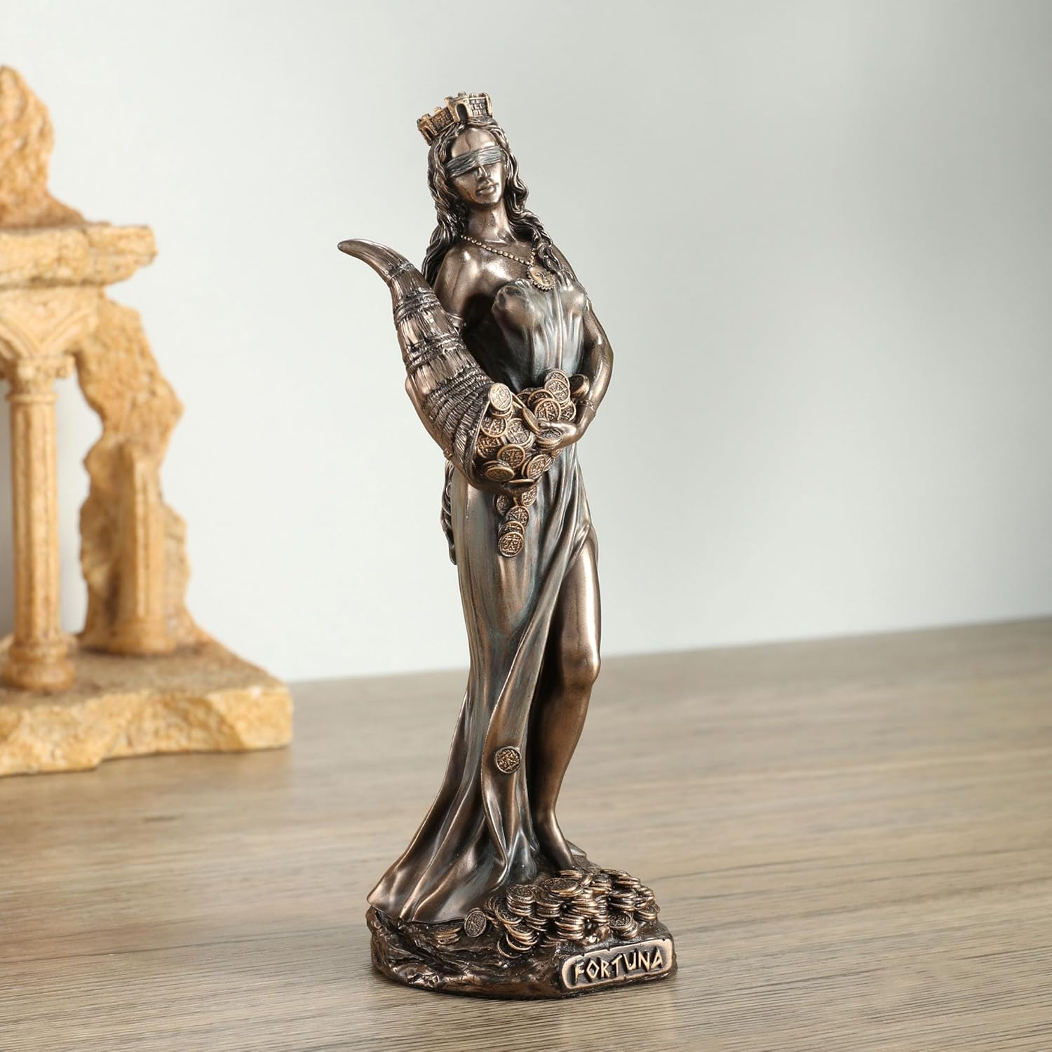 Figurine Déesse Fortuna – Veronese Design - 15 cm