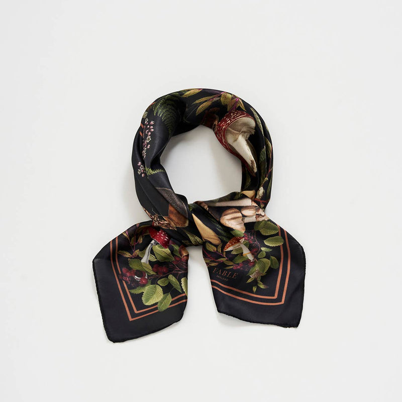 Petit foulard carré Orla Champignons noir - Fable England