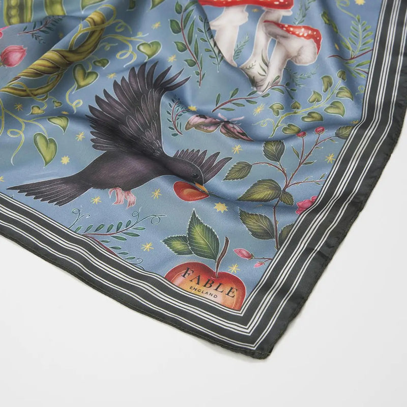 Foulard Fable England – Motif "Into the Woods" de Catherine Rowe