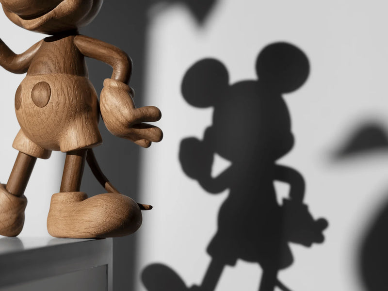 Figurine Mickey en bois - Boyhood