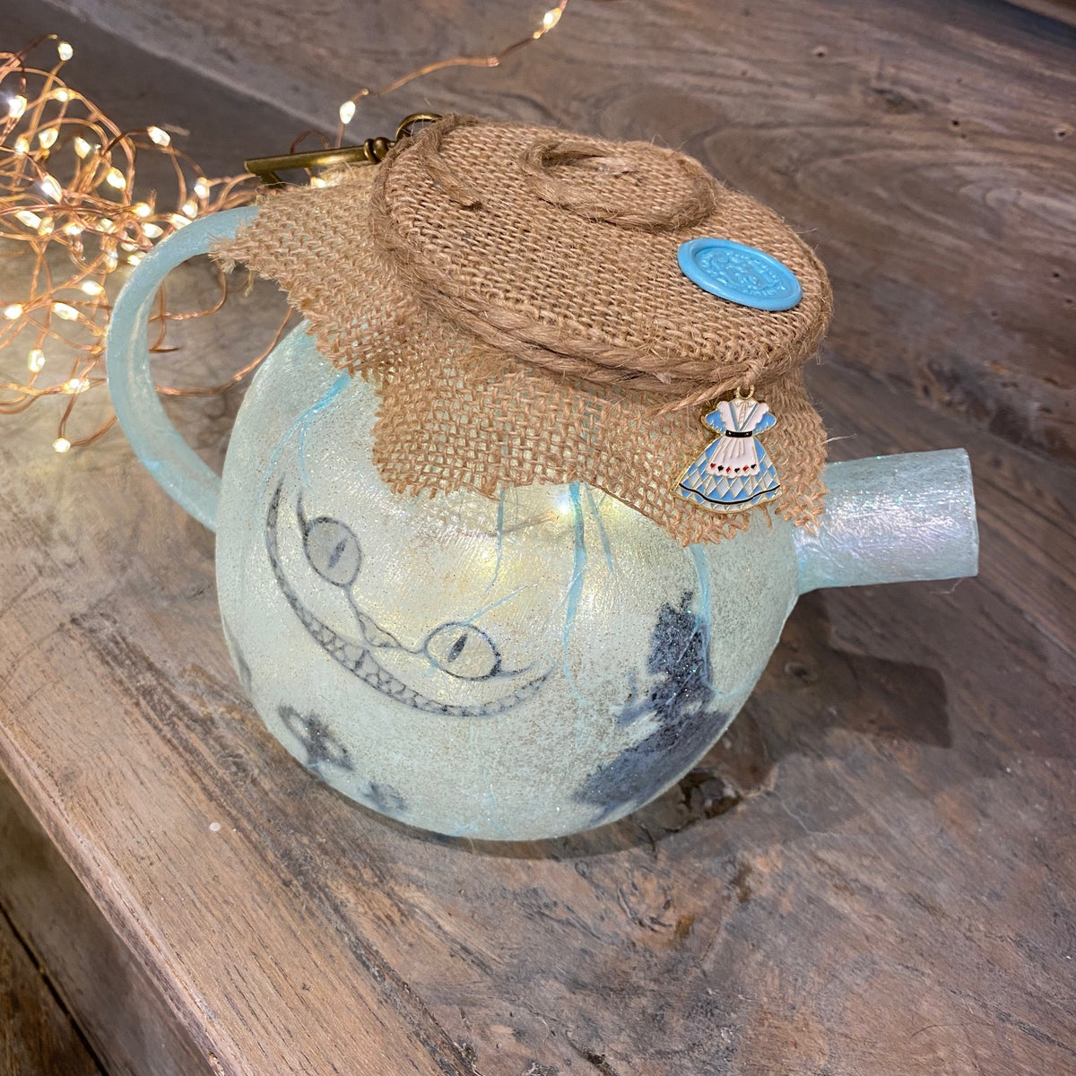 Lanterne artisanale Théière - Alice au Pays des Merveilles BLEUE