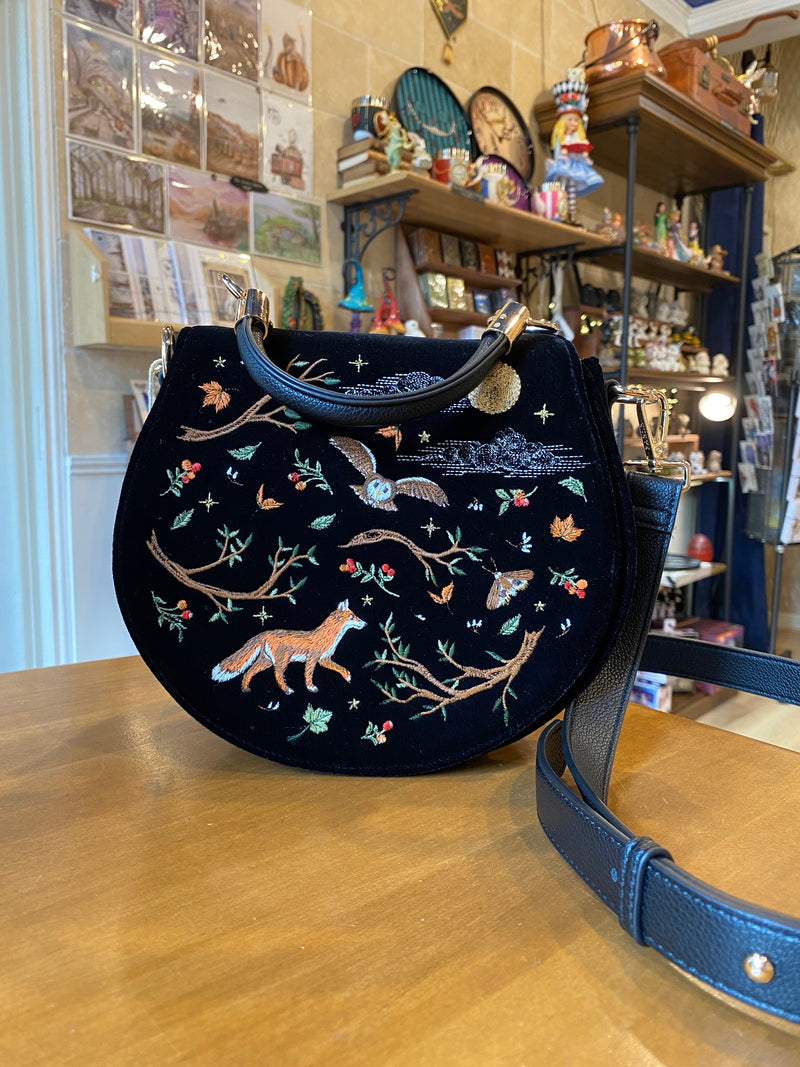 Sac noir brodé Fable England – Renard & Chouette