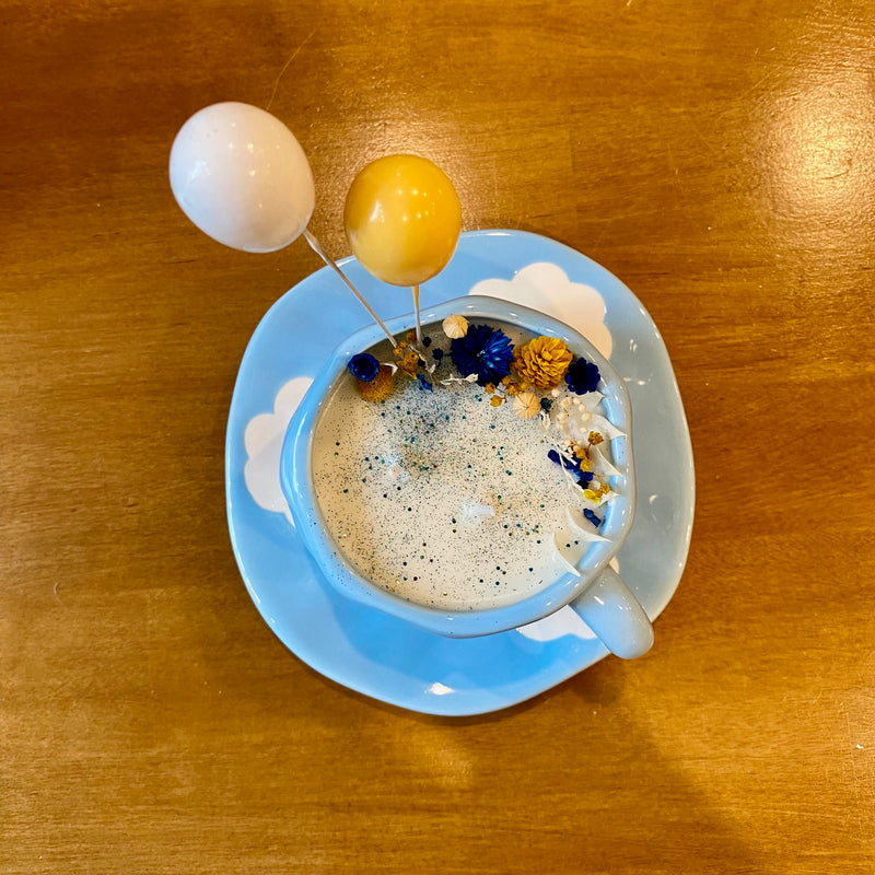 Bougie Exclusive - Tasse Nuage "Là-haut" - Parfum FLEURS DE CERISIER