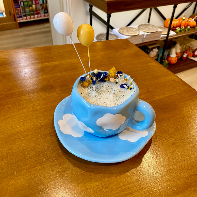 Bougie Exclusive - Tasse Nuage "Là-haut" - Parfum FLEURS DE CERISIER