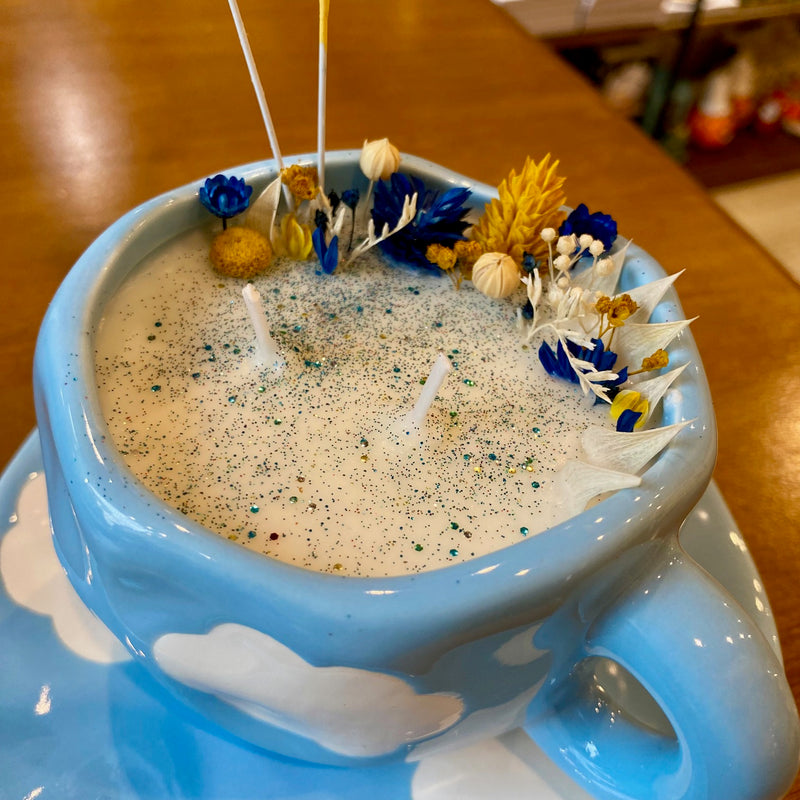 Bougie Exclusive - Tasse Nuage "Là-haut" - Parfum FLEURS DE CERISIER