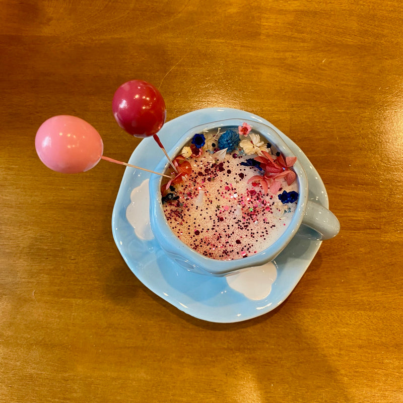 Bougie Exclusive - Tasse Nuage "Là-haut" - Parfum PAIN D'EPICES