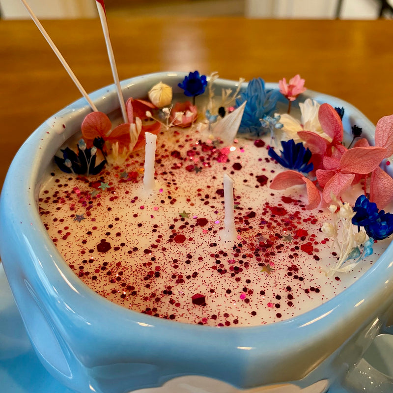 Bougie Exclusive - Tasse Nuage "Là-haut" - Parfum PAIN D'EPICES