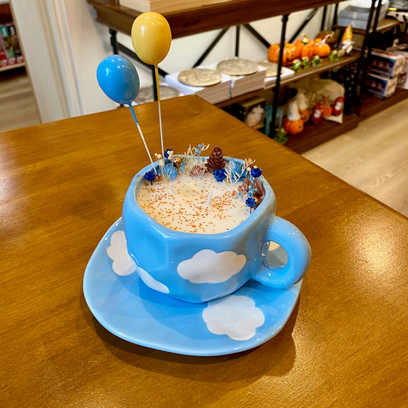 Bougie Exclusive - Tasse Nuage "Là-haut" - Parfum FLEURS DE COTON