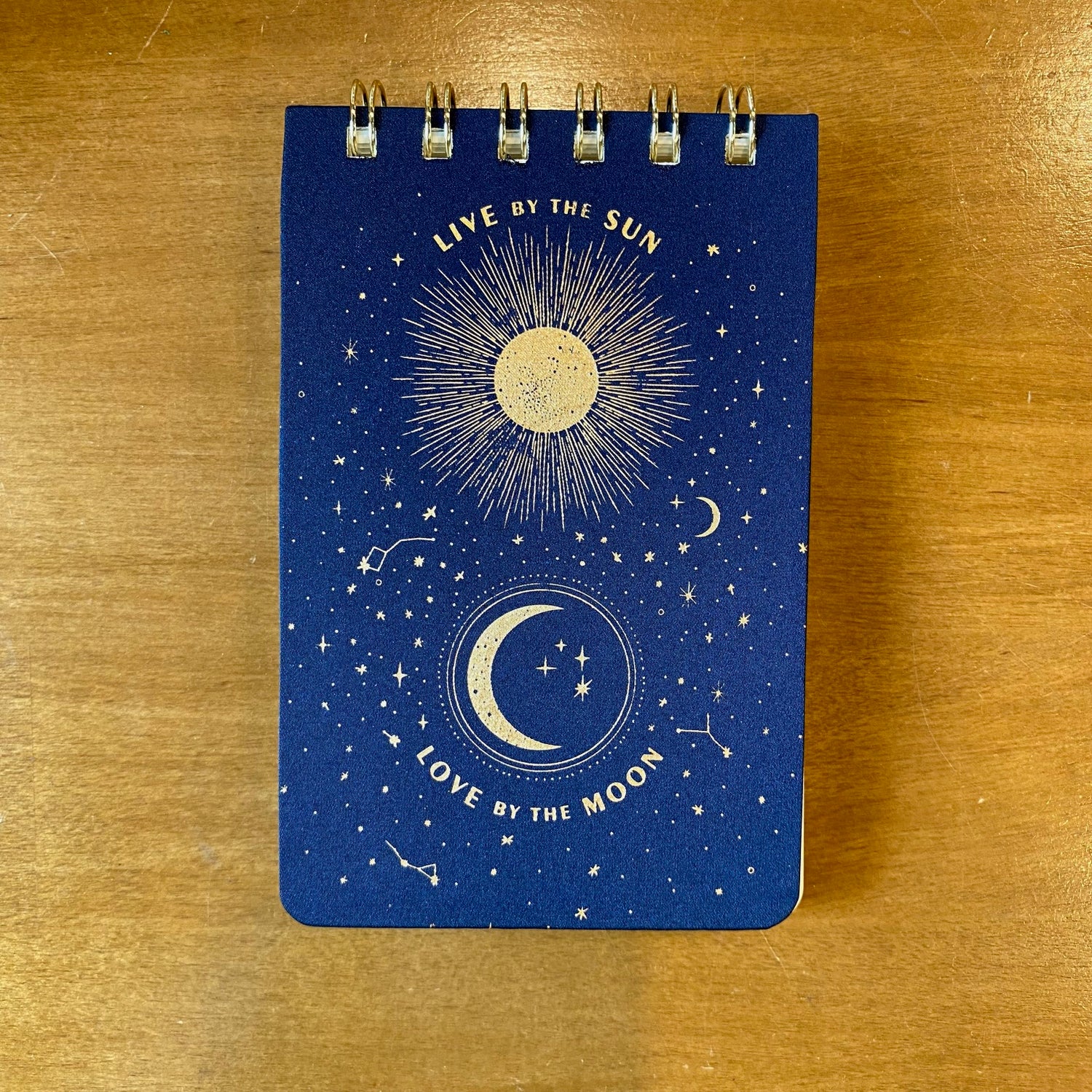 Bloc-notes reliure spirale – Live by the Sun, Love by the Moon – Bleu nuit & doré