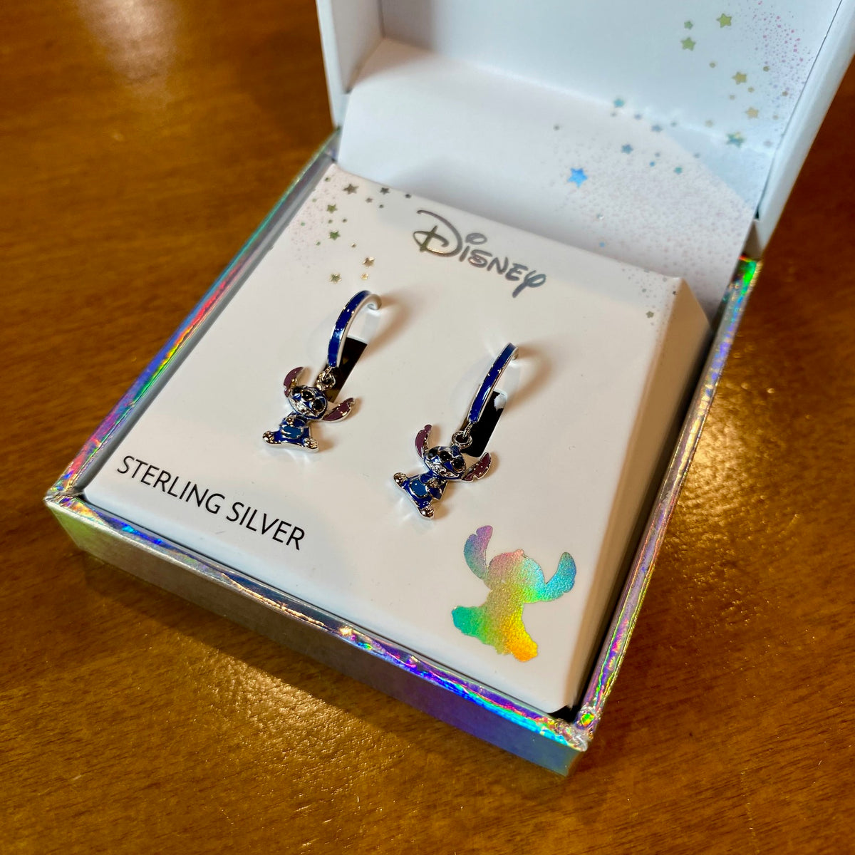 Boucles d’Oreilles Disney Stitch Bleues en Argent Massif – Demi-Créoles Émaillées