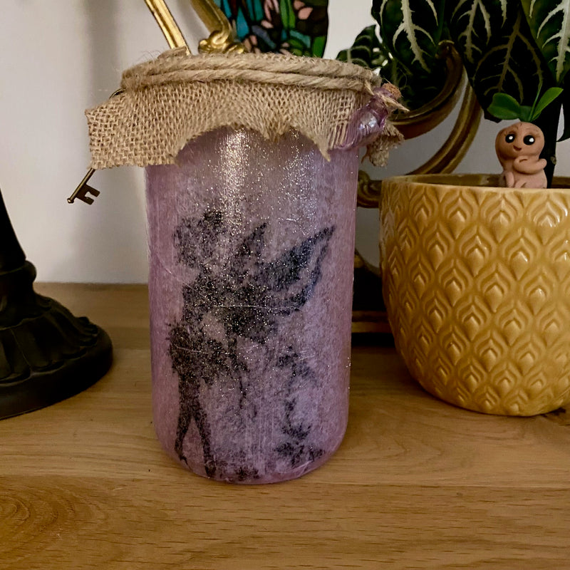 Lanterne artisanale - Fée rose - Fiole parme et clef florale