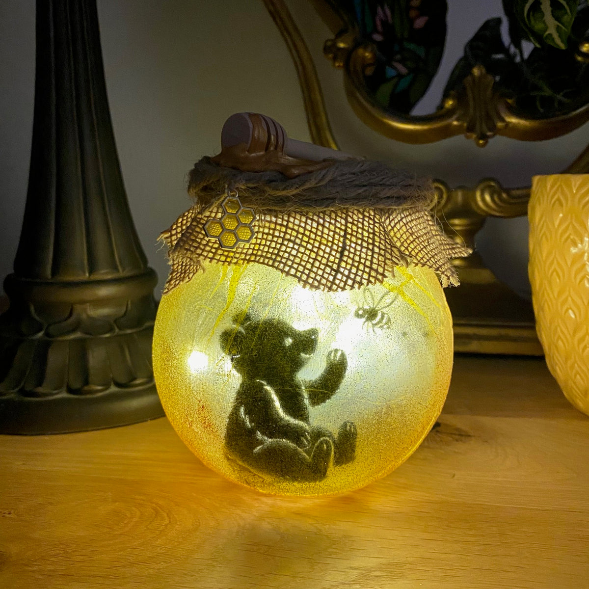 Lanterne artisanale en verre – Inspirée de Winnie et son pot de miel
