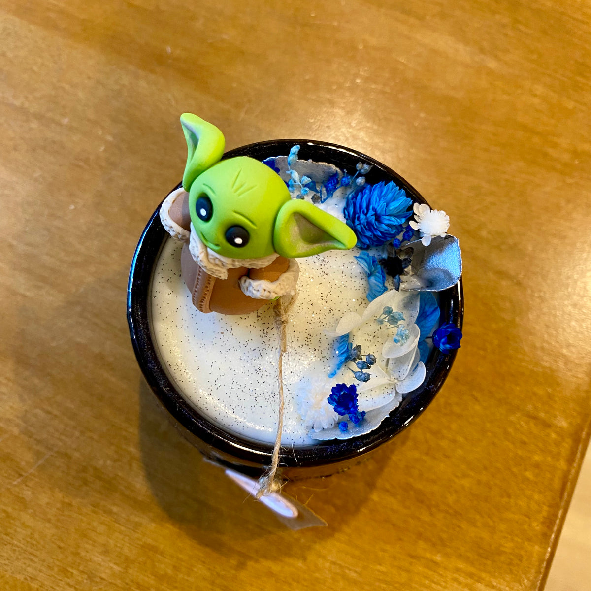 Bougie artisanale - Specimen intergalactique N°6 - CHOCO NOISETTE - Pièce unique