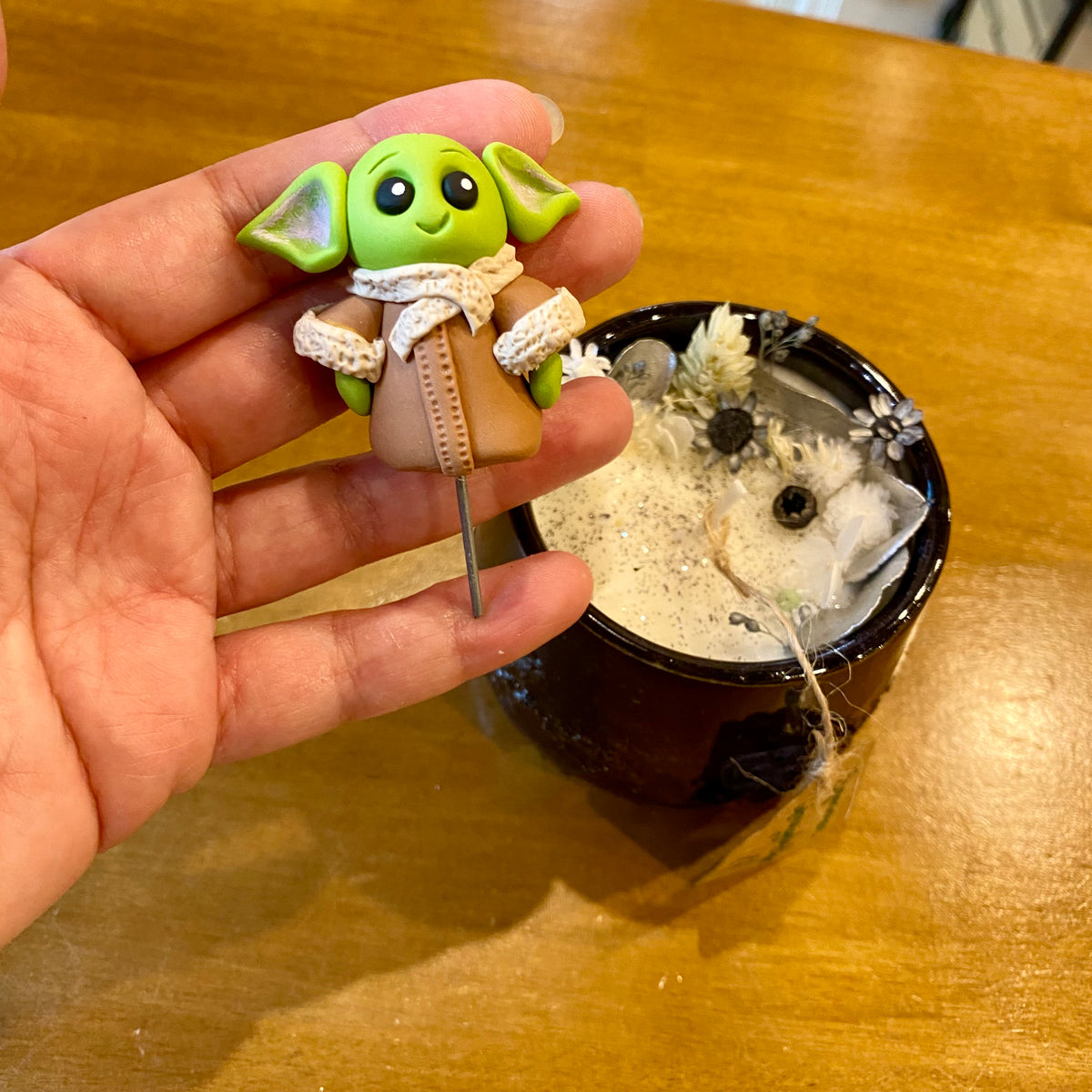 Bougie artisanale - Specimen intergalactique N°4 - VANILLE - Pièce unique