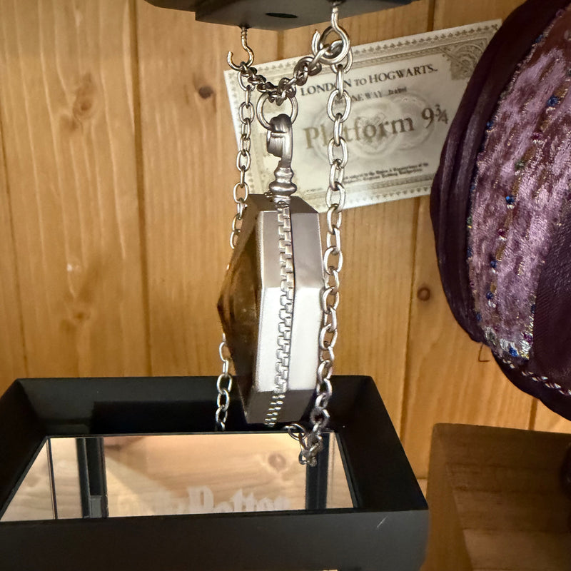 Médaillon de Salazar Serpentard – Réplique Officielle Harry Potter – Horcruxe de Voldemort – Noble Collection