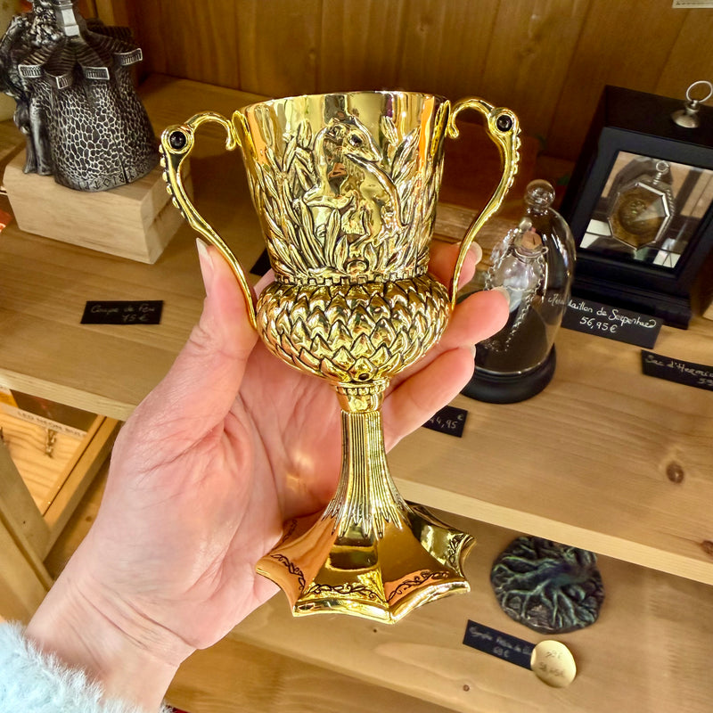 Coupe de Helga Poufsouffle – Réplique Officielle Harry Potter – Horcruxe de Voldemort – Noble Collection