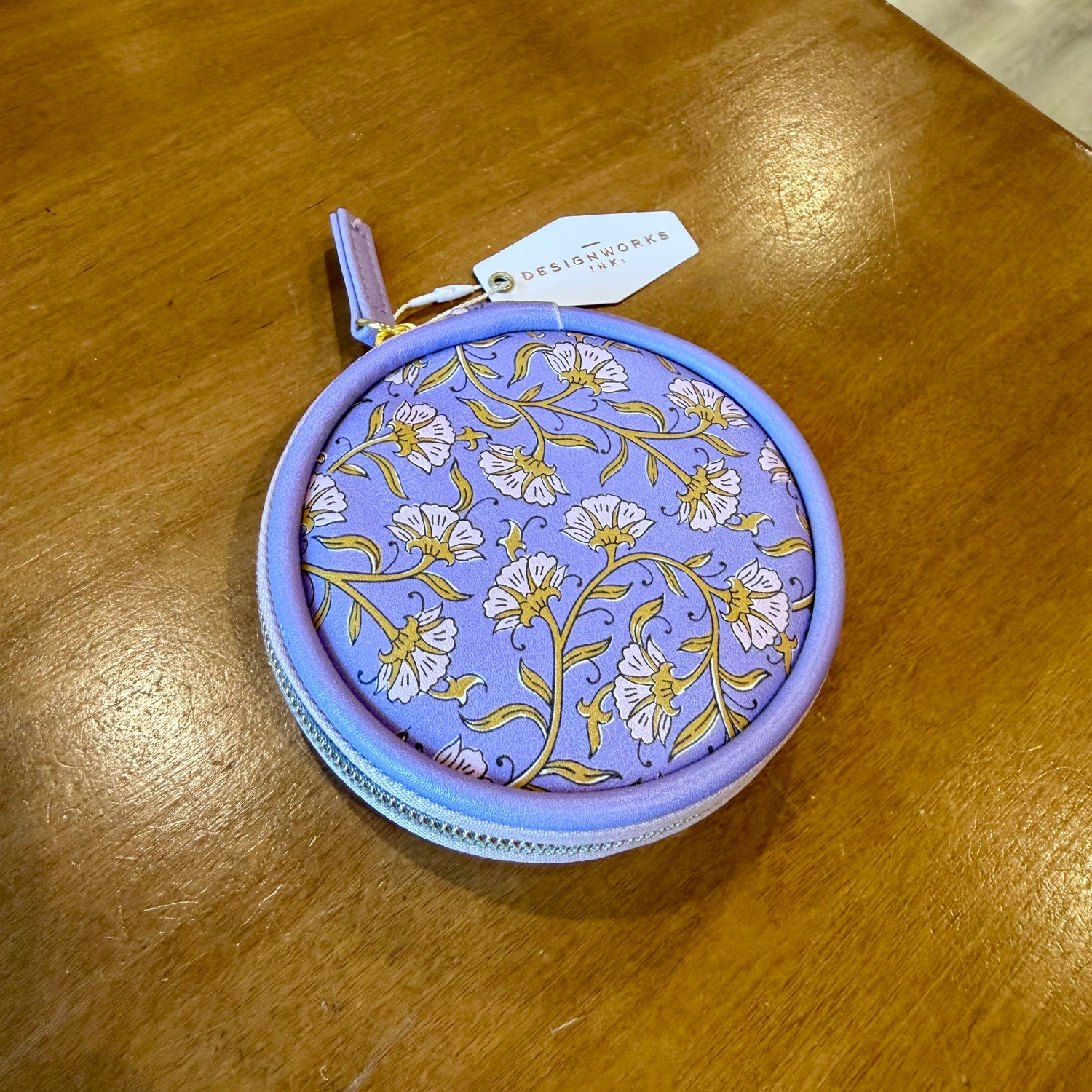 Pilulier de voyage violet floral – Étui compact en cuir végétalien