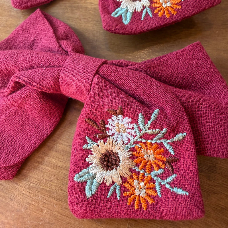 Lot de 2 pinces à cheveux nœud rouge brique brodé