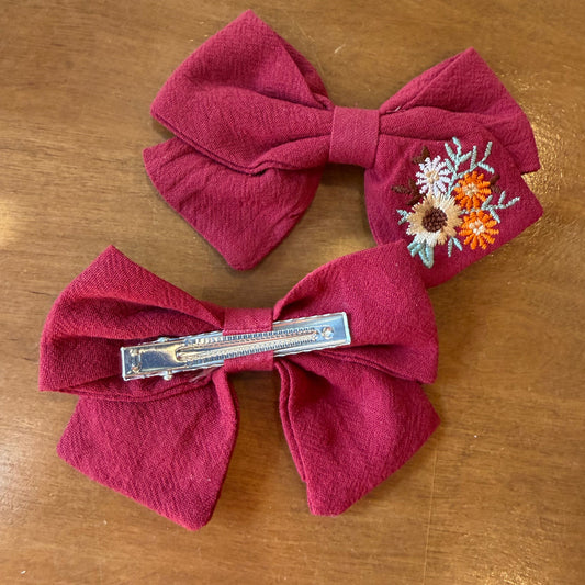 Lot de 2 pinces à cheveux nœud rouge brique brodé