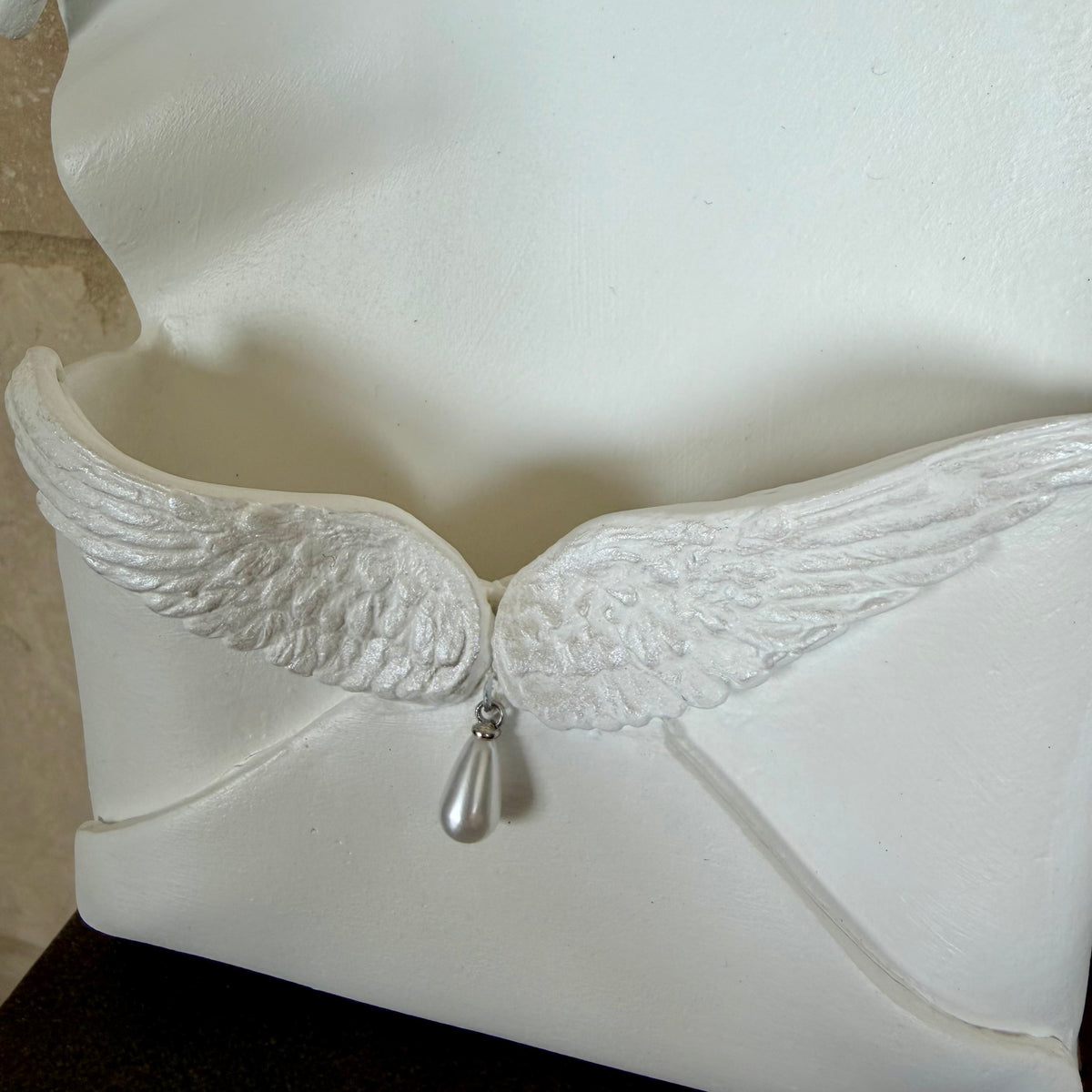 ARTISANAT Enveloppe murale Ailes d’ange – Le Cerf aux Bois Dorés
