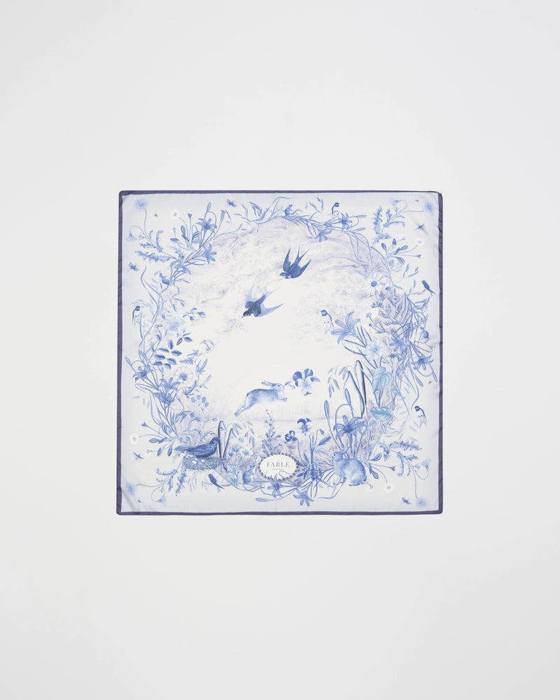 Foulard carré Fable England – Running Bunny Blue