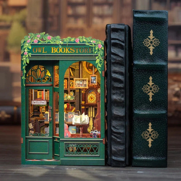 Book Nook Librairie du Hibou – Serre livre à assembler avec LED
