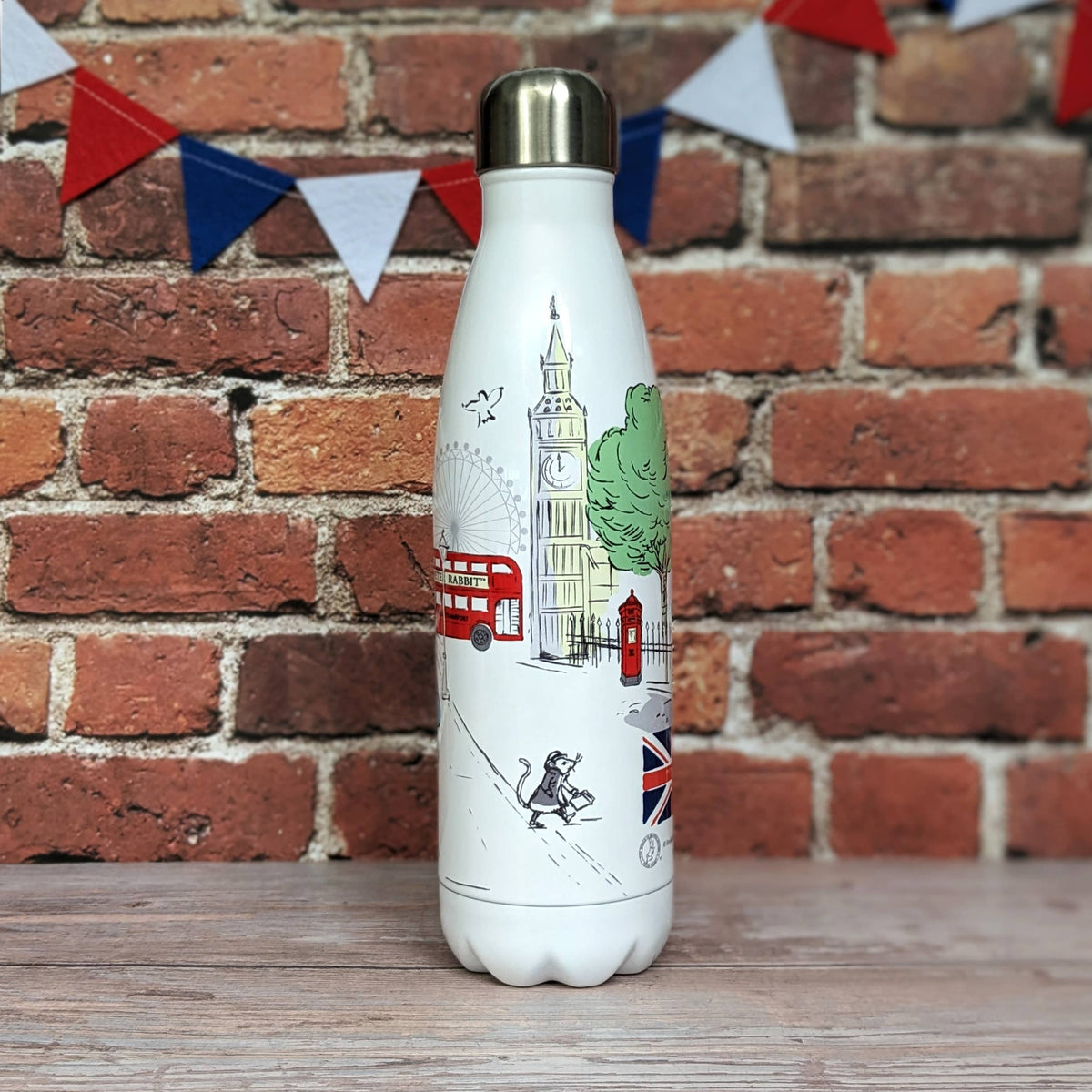 Détails de la bouteilles Peter Rabbit à Londres