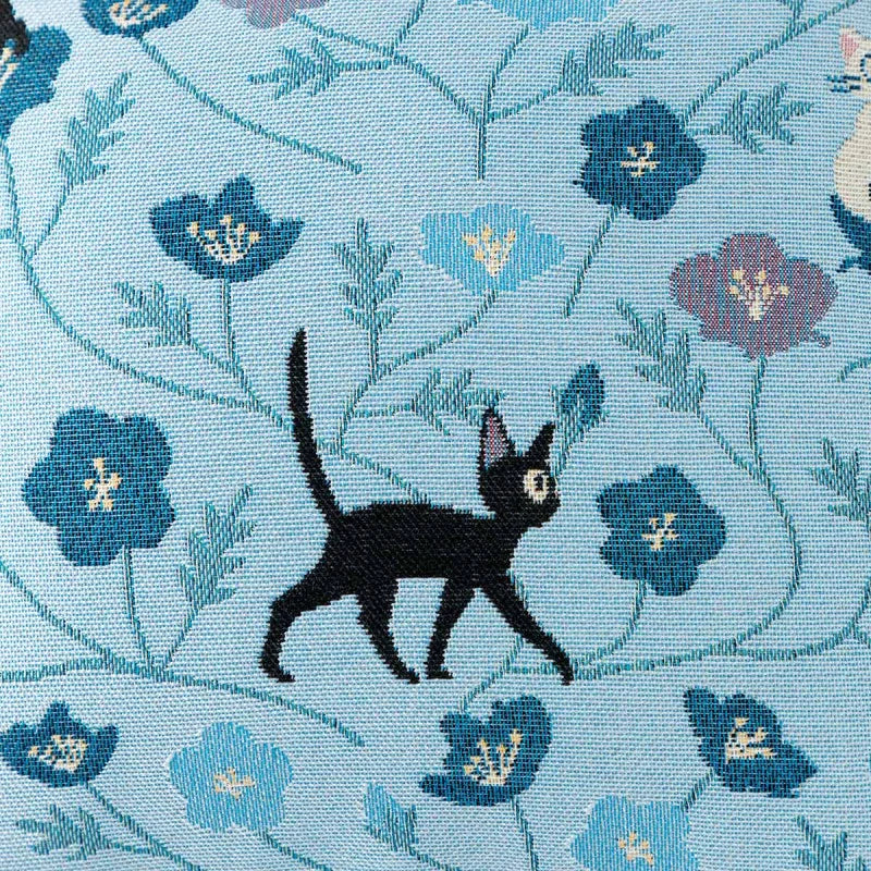 Coussin Jiji Fleur Bleue 30x30 cm – Kiki la Petite Sorcière Studio Ghibli