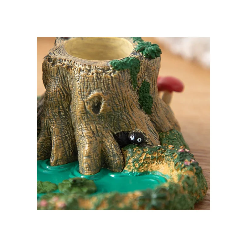 Porte-stylo Totoro – Scène du lac avec tronc d’arbre – Studio Ghibli