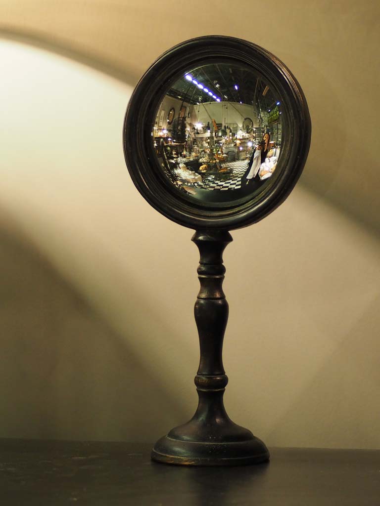 Miroir de Sorcière Convexe sur Pied – Style Cabinet de Curiosités