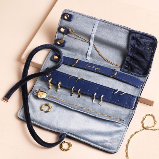 Trousse à bijoux en velours “Written in the Stars” – Pochette de voyage bleu nuit
