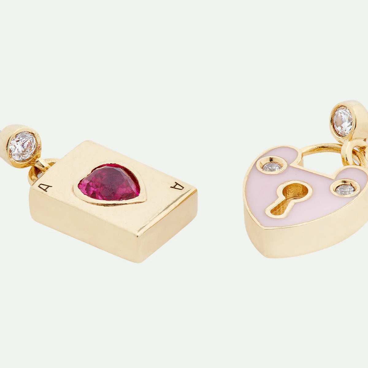 Boucles d’oreilles asymétriques cadenas cœur et carte cœur – Les Néréides