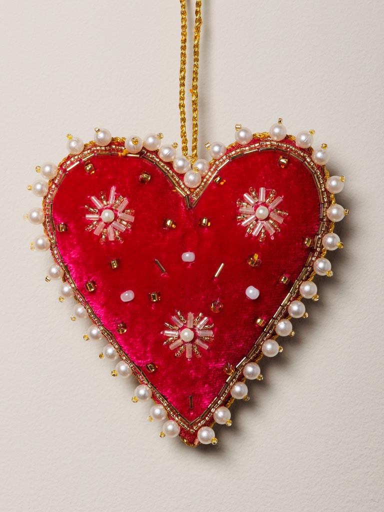 Cœur Suspension Velours Rouge – Brodé de Perles
