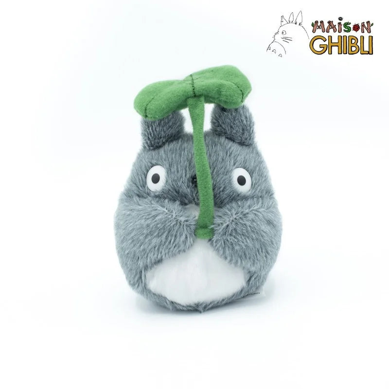 Peluche Totoro avec sa feuille – Mon Voisin Totoro 13 cm - Officiel Ghibli