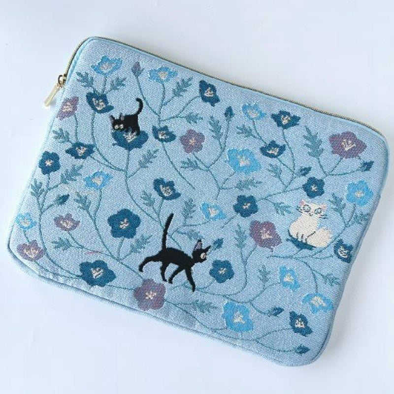 Pochette Jiji Fleur Bleue – Kiki la Petite Sorcière Studio Ghibli