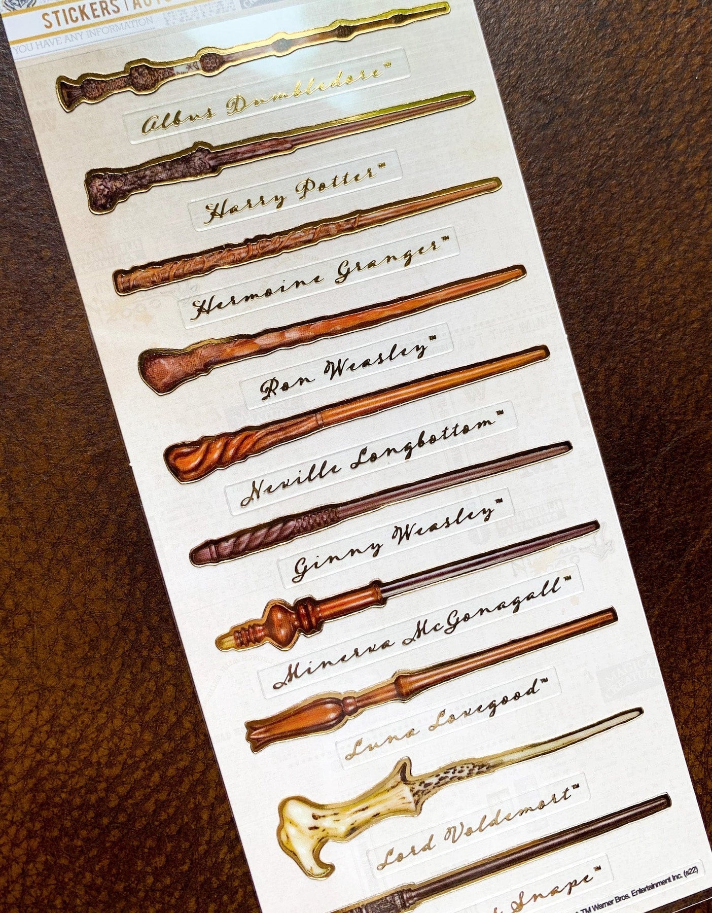 HARRY POTTER-Planche de stickers des baguettes magiques des personnages des films